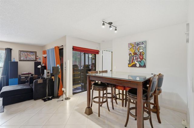 3281 Cocoplum Cir 3328, Coconut Creek, FL 33063