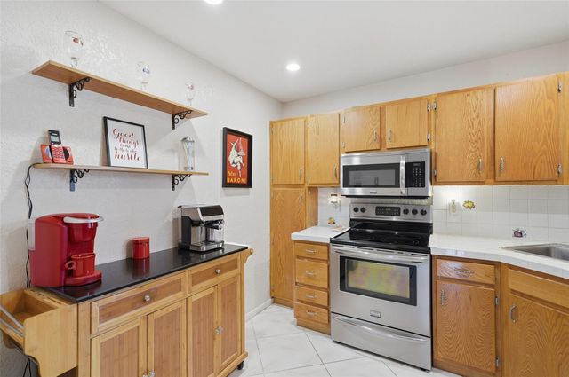 3281 Cocoplum Cir 3328, Coconut Creek, FL 33063