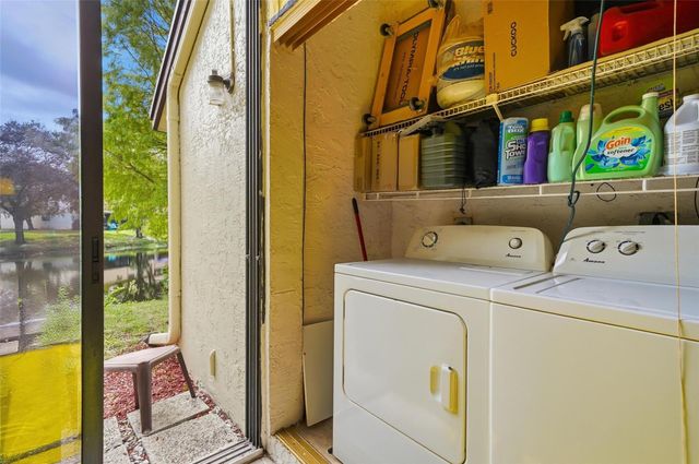 3281 Cocoplum Cir 3328, Coconut Creek, FL 33063