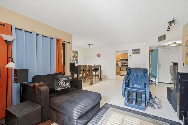 3281 Cocoplum Cir 3328, Coconut Creek, FL 33063