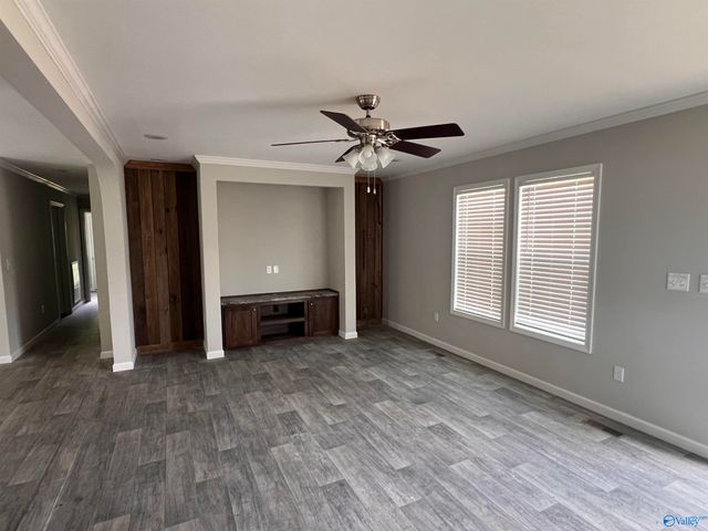 12 Martin Lane, Guntersville, AL 35976