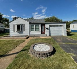 116 E Desoto Road, Bonne Terre, MO 63628