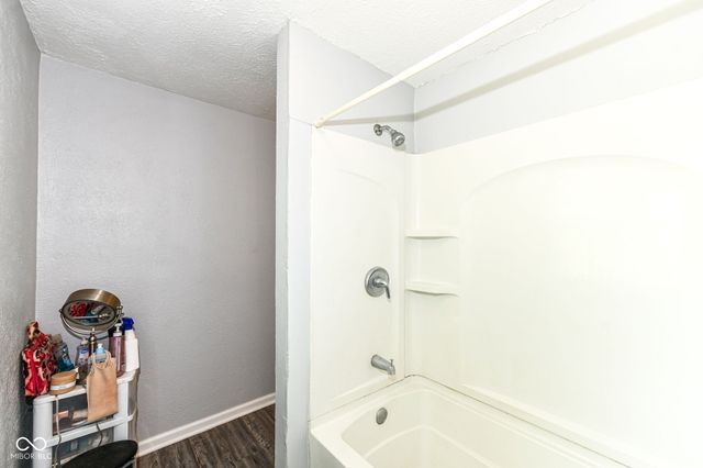11339 E St Joseph Street E, Marion, IN 46229