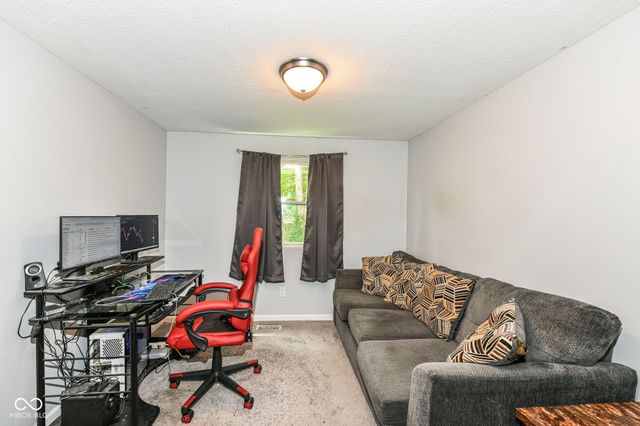 11339 E St Joseph Street E, Marion, IN 46229
