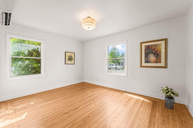 601 Dudley Way, Sacramento, CA 95818