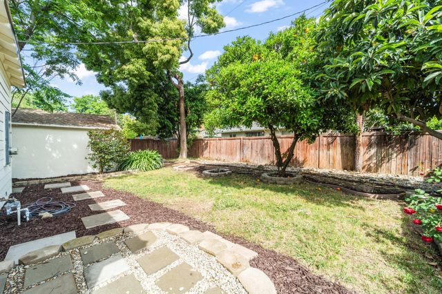 601 Dudley Way, Sacramento, CA 95818