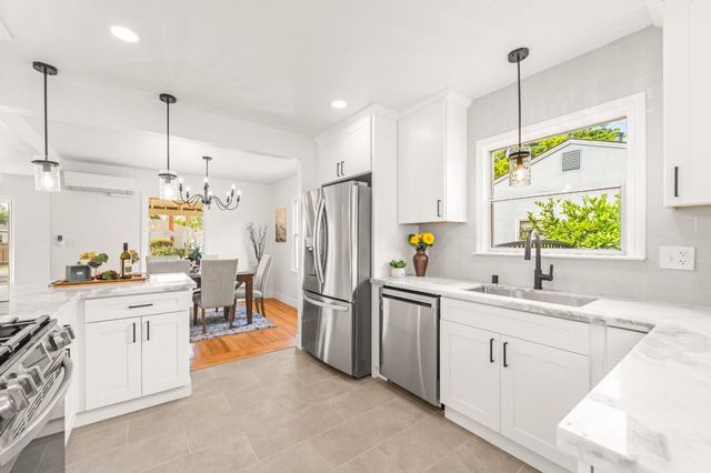 601 Dudley Way, Sacramento, CA 95818