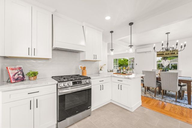 601 Dudley Way, Sacramento, CA 95818