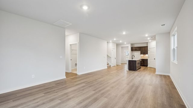 408 Wild Iris Way, Spring Hill, TN 37174