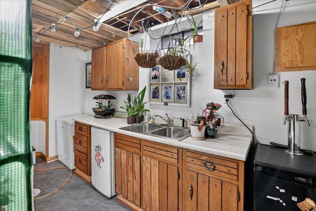 2101 Leland Drive, Madison, WI 53711