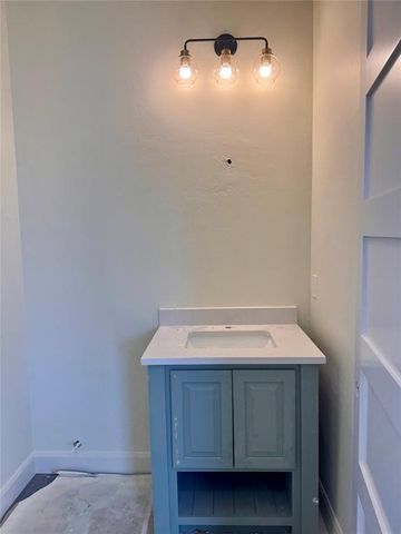 12704 Cobblestone Curve Road, Oklahoma City, OK 73142