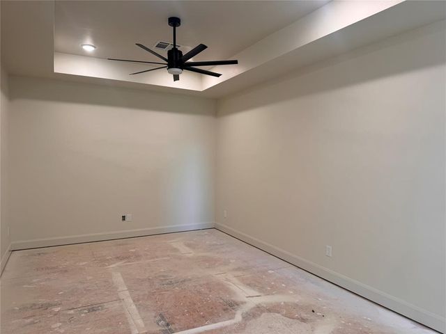 12704 Cobblestone Curve Road, Oklahoma City, OK 73142