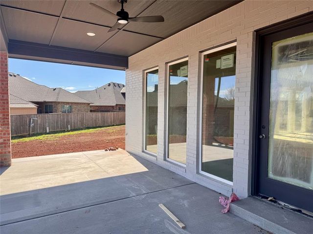 12704 Cobblestone Curve Road, Oklahoma City, OK 73142