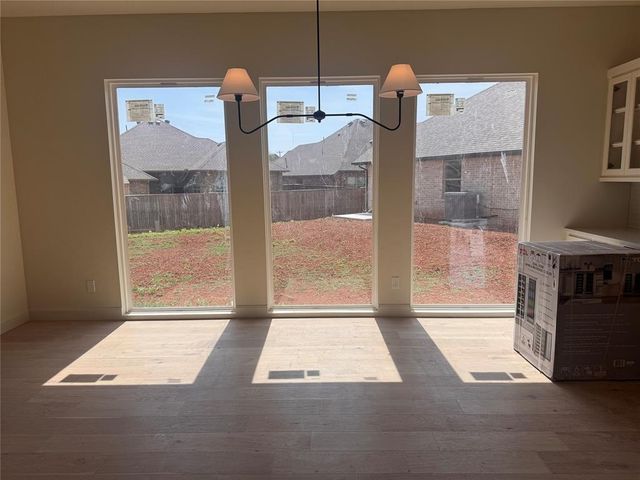 12704 Cobblestone Curve Road, Oklahoma City, OK 73142