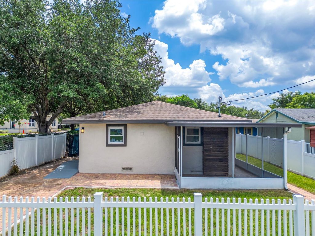 1855 PROCTOR AVENUE, Orlando, FL 32817