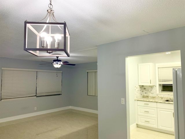 200 Sheffield I, West Palm Beach, FL 33417