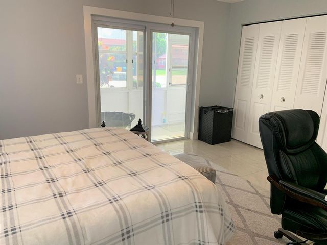 200 Sheffield I, West Palm Beach, FL 33417
