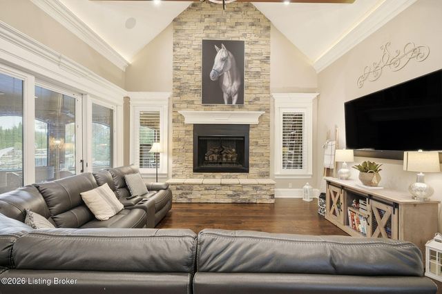 5705 Harrods Glen Dr, Prospect, KY 40059