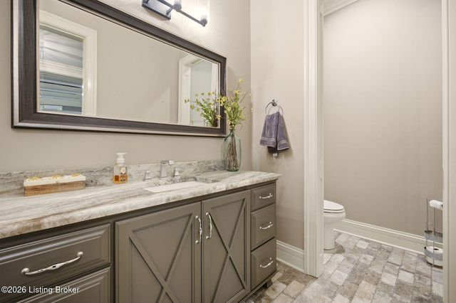 5705 Harrods Glen Dr, Prospect, KY 40059