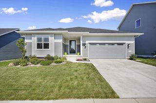 509 E VERLEEN Avenue, Waunakee, WI 53597