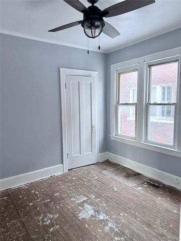 2240 Taylor Street, Detroit, MI 48206