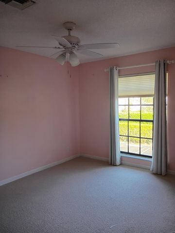 3451 Jog Park Drive, Greenacres, FL 33467