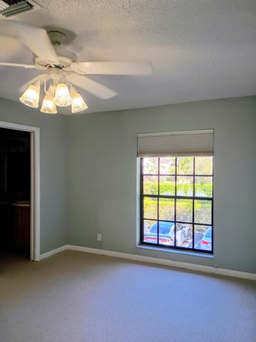 3451 Jog Park Drive, Greenacres, FL 33467