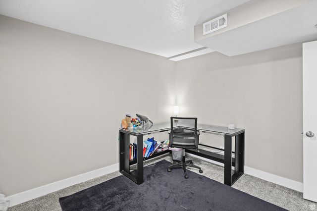 5480 S SILVERTIP DR, Salt Lake City, UT 84118