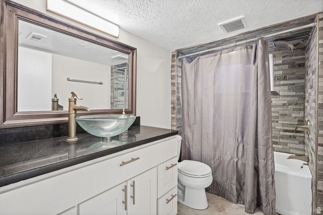 5480 S SILVERTIP DR, Salt Lake City, UT 84118