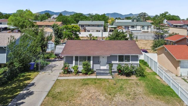 5480 S SILVERTIP DR, Salt Lake City, UT 84118