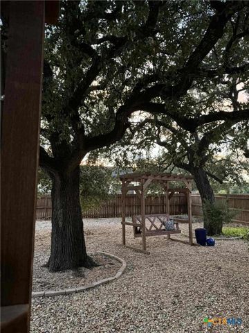 8201 Collins Creek Drive, Salado, TX 76571