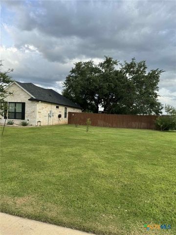8201 Collins Creek Drive, Salado, TX 76571