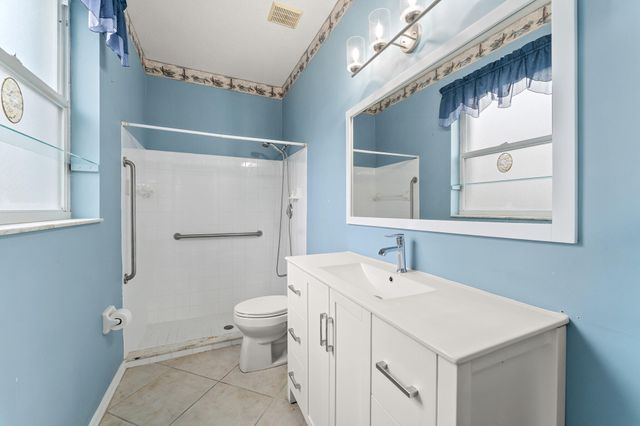 579 NW San Remo Circle, Port St. Lucie, Port St Lucie, FL 34986