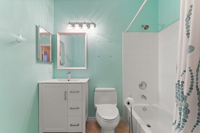 579 NW San Remo Circle, Port St. Lucie, Port St Lucie, FL 34986