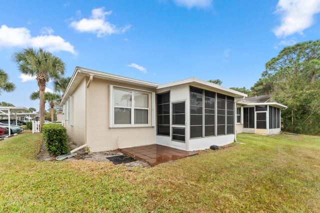 579 NW San Remo Circle, Port St. Lucie, Port St Lucie, FL 34986