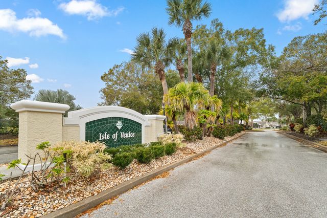 579 NW San Remo Circle, Port St. Lucie, Port St Lucie, FL 34986