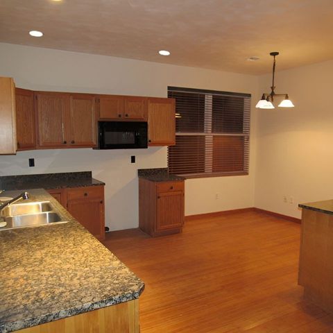 2413 South Ridge Place, Hidden Valley, PA 15502