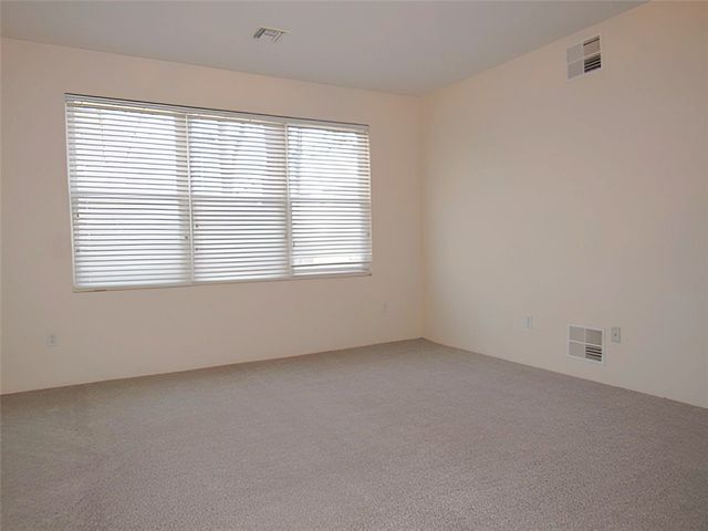 2413 South Ridge Place, Hidden Valley, PA 15502