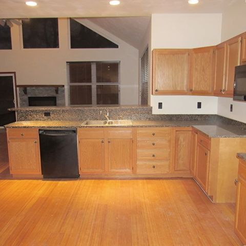 2413 South Ridge Place, Hidden Valley, PA 15502