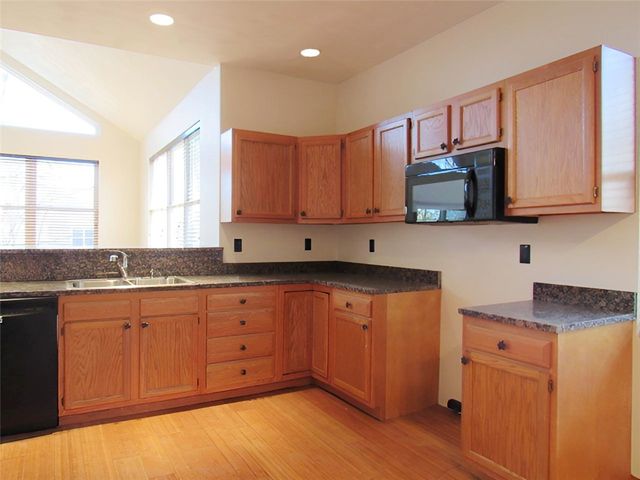 2413 South Ridge Place, Hidden Valley, PA 15502