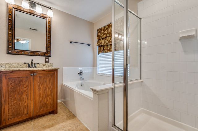 8628 Tumbleweed Drive, Cross Roads, TX 76227