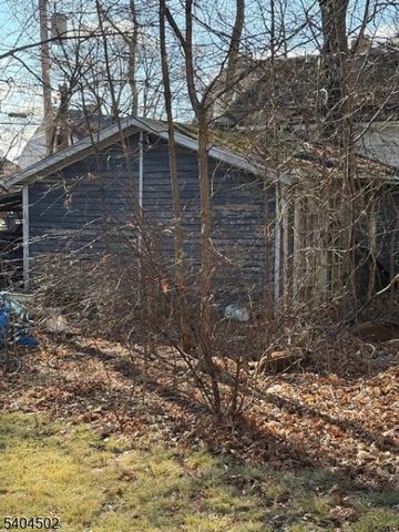 69 N Fullerton Ave, Montclair Twp., NJ 07042