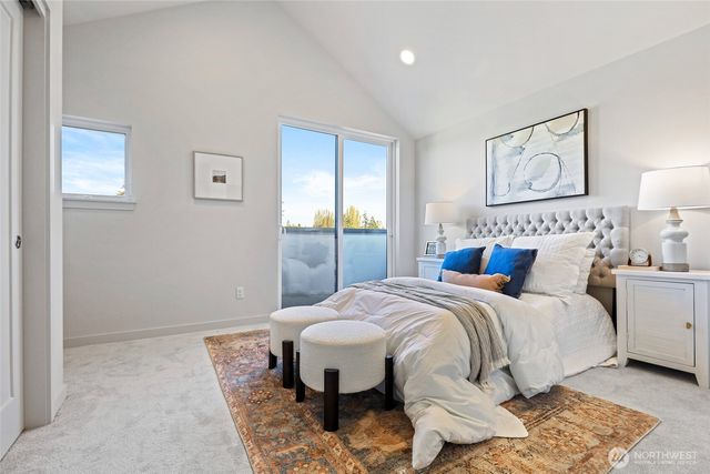 9721 6th Avenue NW, Seattle, WA 98117