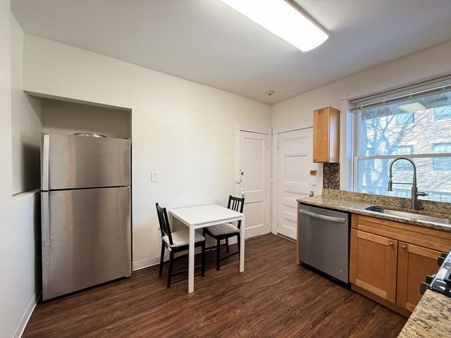 158 Kelton St 4, Boston, MA 02134