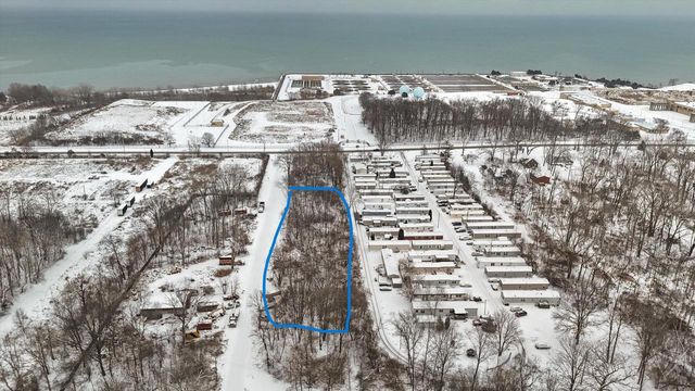 3859 E ADDISON AVENUE, Oak Creek, WI 53154
