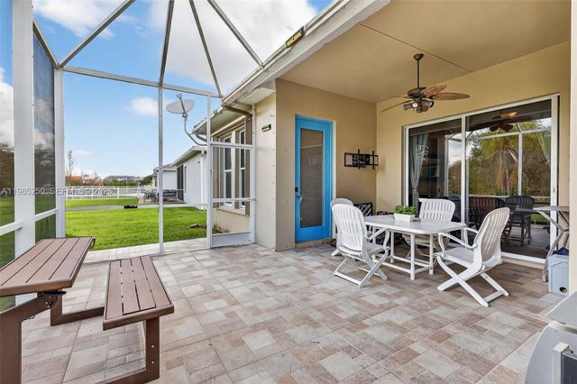 10701 SW Waterway Ln, Port St. Lucie, FL 34987