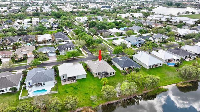 10701 SW Waterway Ln, Port St. Lucie, FL 34987