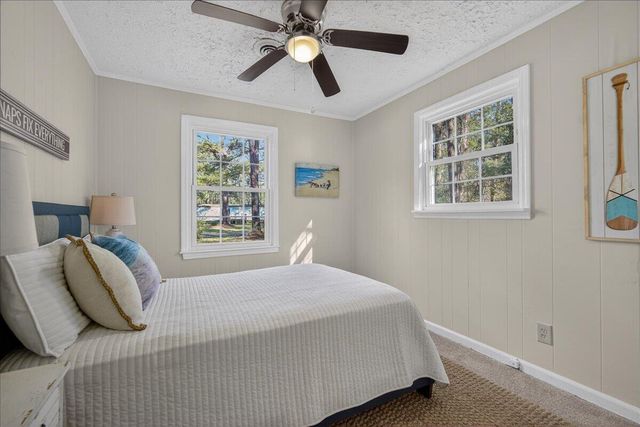 201 Gardeners Walk, Cross, SC 29436