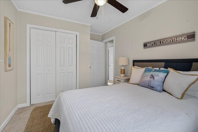 201 Gardeners Walk, Cross, SC 29436