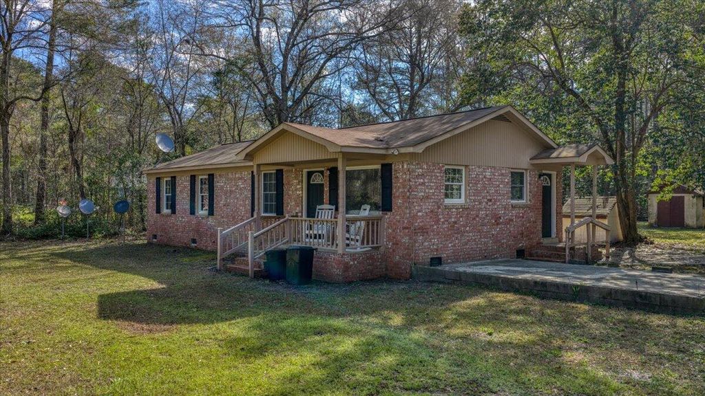 201 Gardeners Walk, Cross, SC 29436